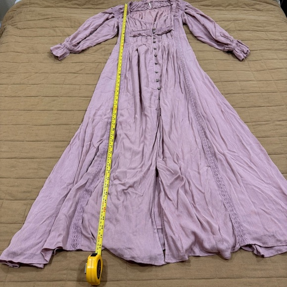 Free People Magdalia Maxi Dress Pale Mauve Long Sleeve Crochet Lace - Picture 5 of 9